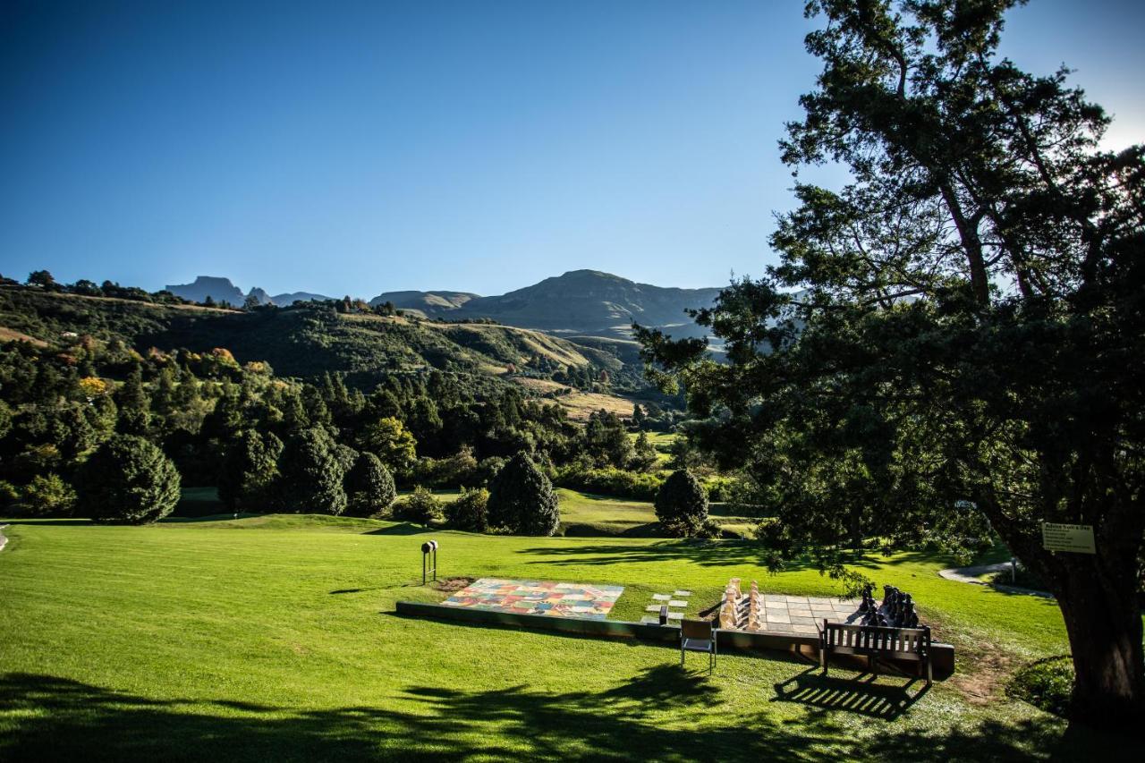 Drakensberg Sun Resort Cathkin Park Exterior foto